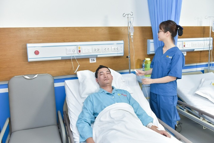 phẫu thuật ngoại trú là gì