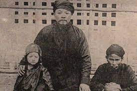 Lãnh đạo khởi nghĩa yên thế là gì