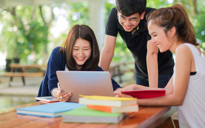giấy xác nhận sinh viên ngoại trú là gì