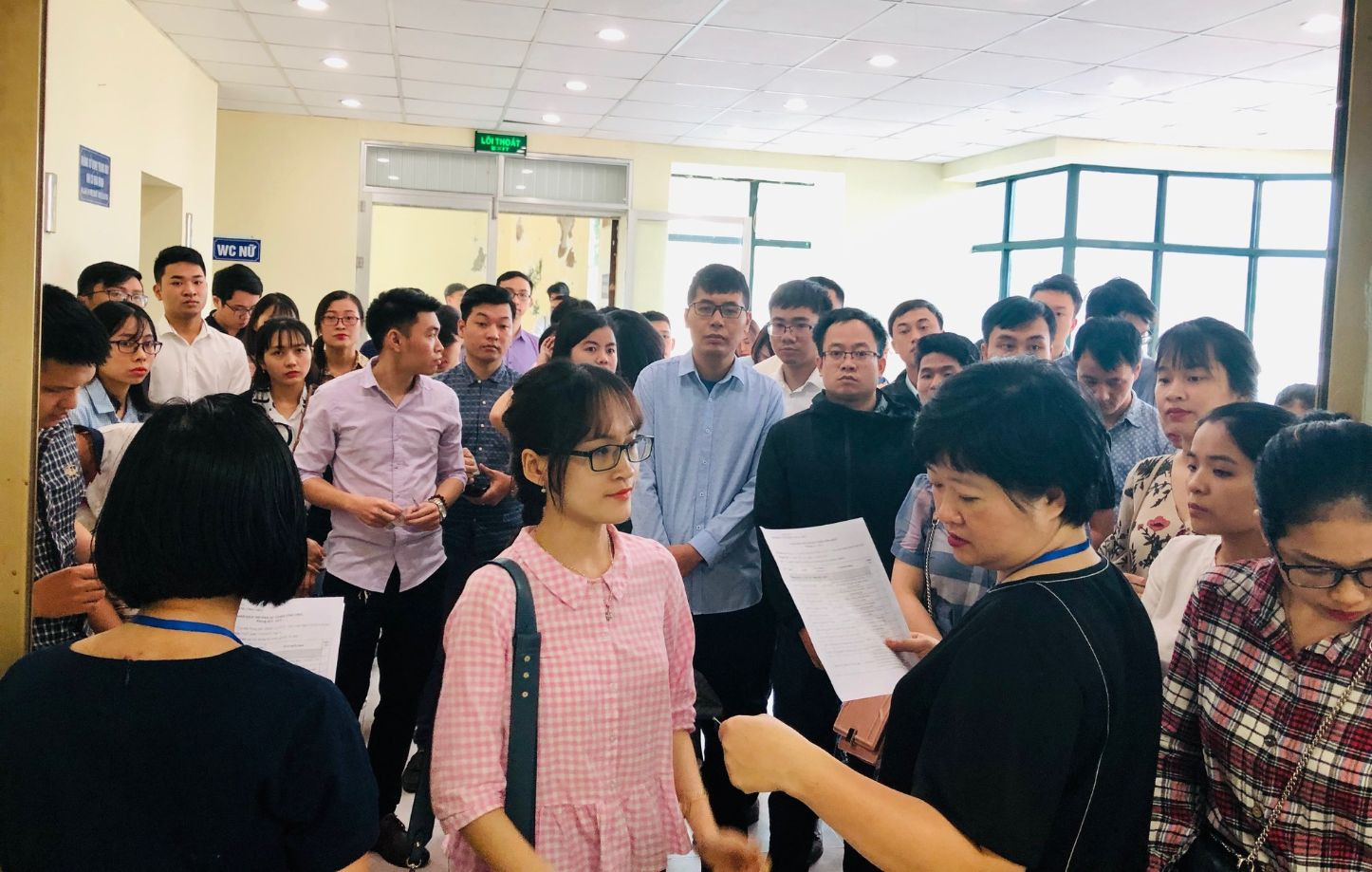 thi-tuyen-cong-chuc-15821576461211862702882