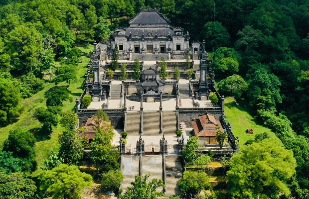 lang-khai-dinh1