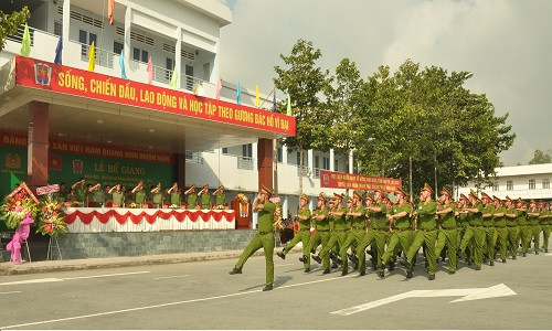 trung-cap-cong-an-nhan-dan