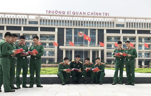 truong-si-quan