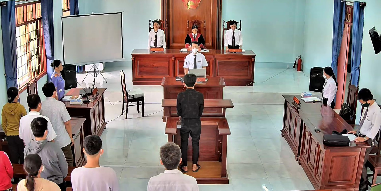vụ án tranh chấp hợp đồng kinh doanh thương mại