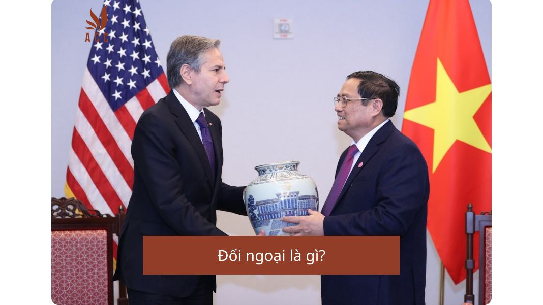 Đối ngoại là gì?