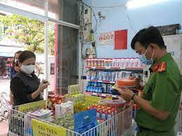 Công an có quyền kiểm tra vệ sinh an toàn thực phẩm hay không?