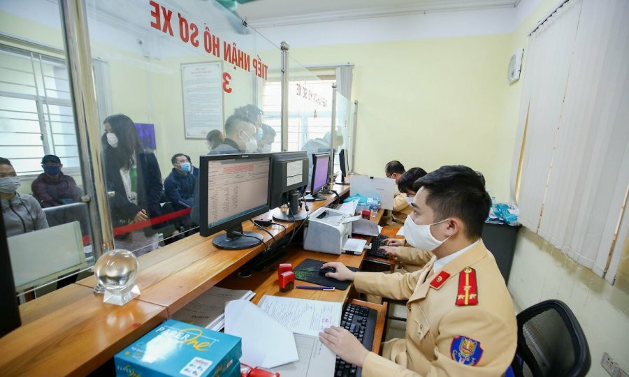 Thủ Tục Đăng Ký Biển Số và Sang Tên Đổi Chủ