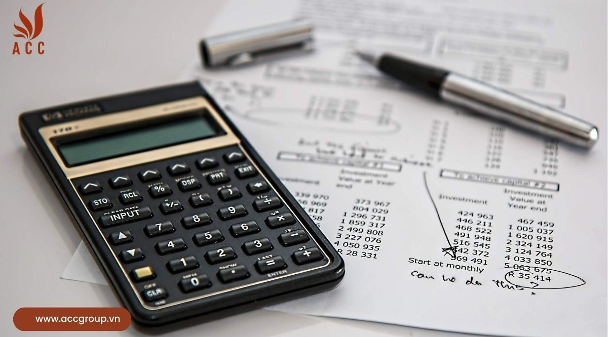 Sử dụng độ lệch chuẩn trong trường hợp nào?