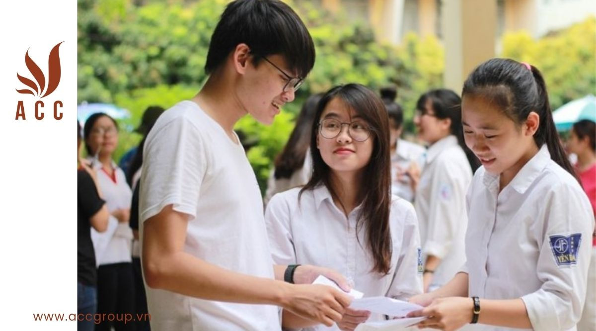 Tiêu chuẩn của Hiệu trưởng và Phó hiệu trưởng trường trung học công lập là gì?