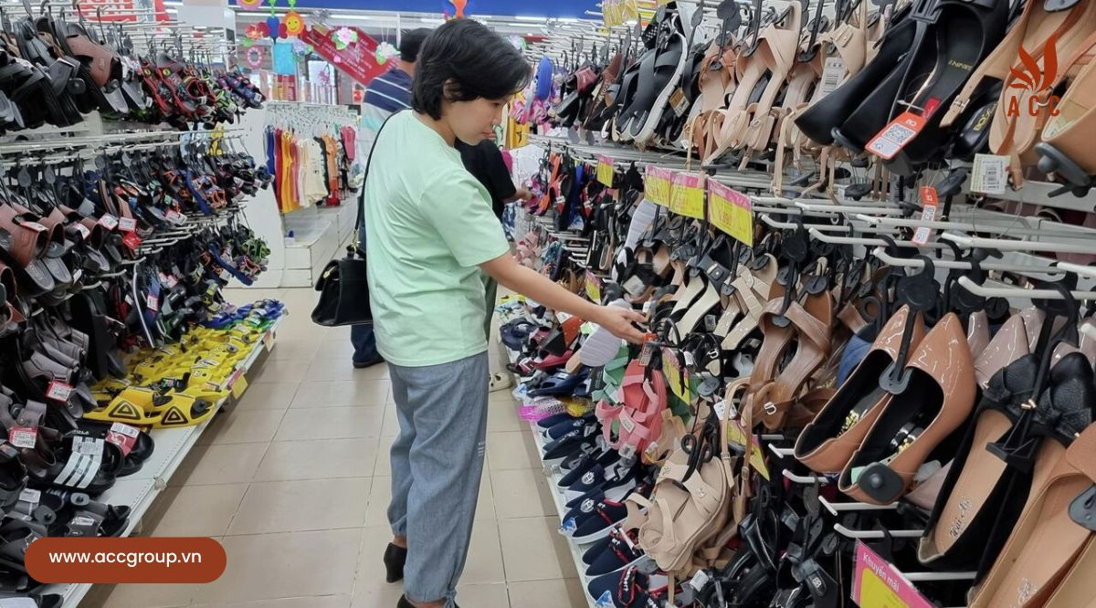 Quy trình bổ sung ngành nghề kinh doanh vải, hàng may mặc, giày dép