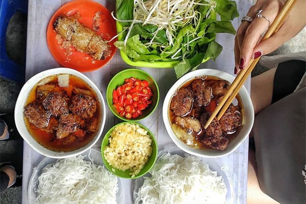 giay-phep-an-toan-thuc-pham-bun-cha