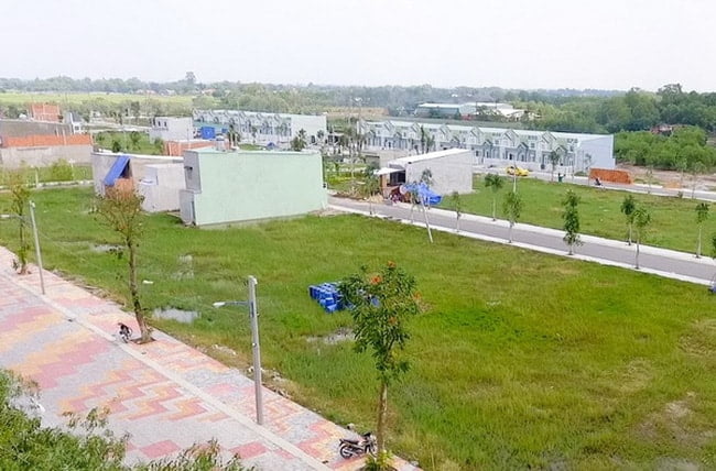hoan-cong-va-tach-thua