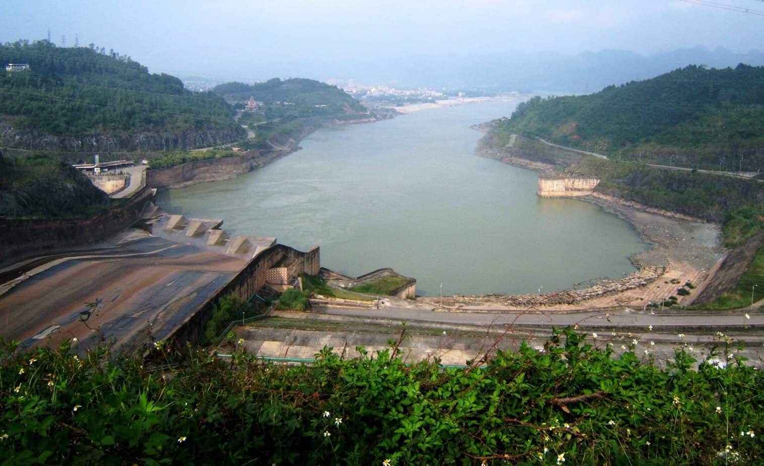 HoaBinh_Dam_-_Vietnam-scaled