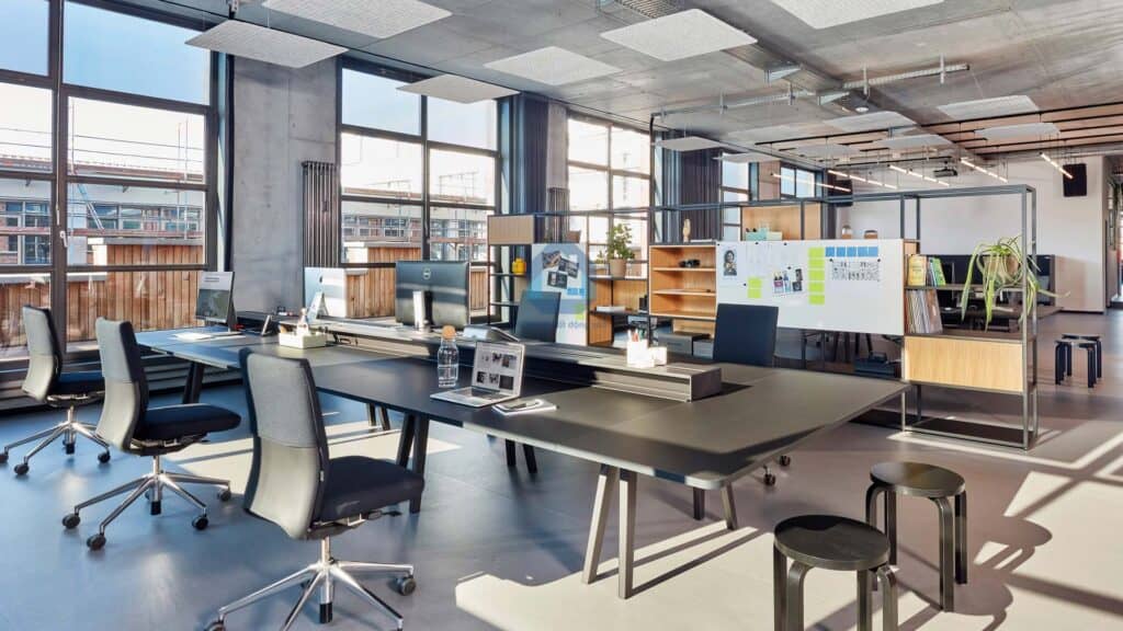 van-phong-hien-dai-la-gi-1024x576-1