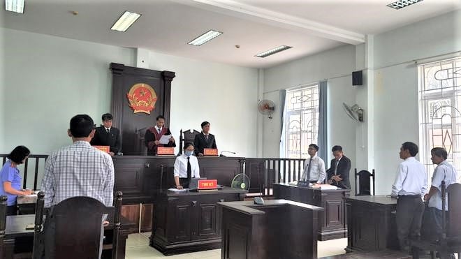 12phienxetxukienxephuongtrang_zuqc