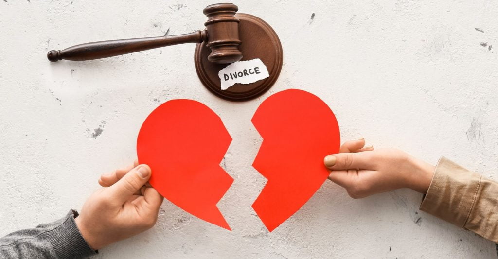 couple-divorce-during-covid-19-1024x533