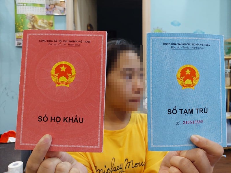 xin-nhập-sổ-hộ-khẩu