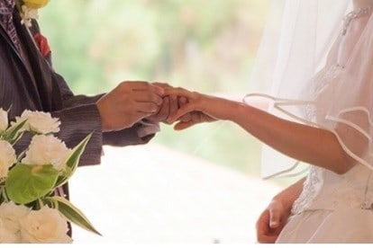 Lấy chồng không tách hộ khẩu