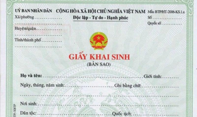 lam-giay-khai-sinh-cho-con-rieng