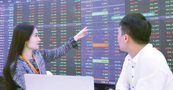 Chao-ban-chung-khoan-rieng-le-cap-nhat-2022