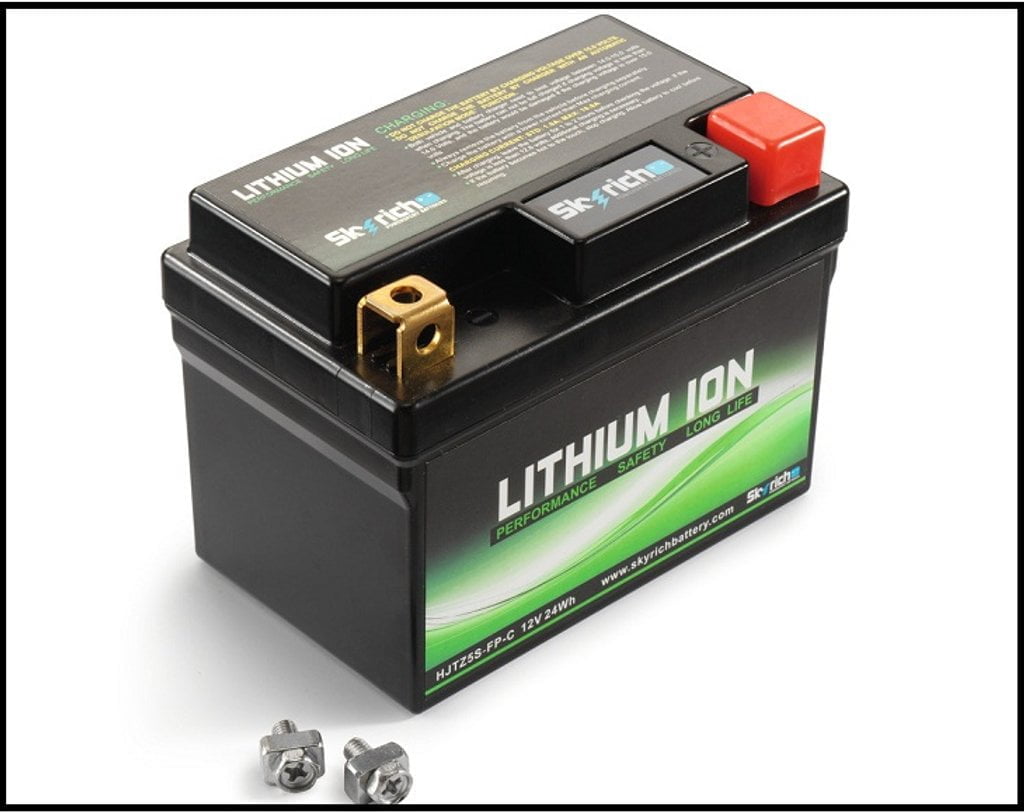 Thuế nhập khẩu pin lithium hiện nay là bao nhiêu?