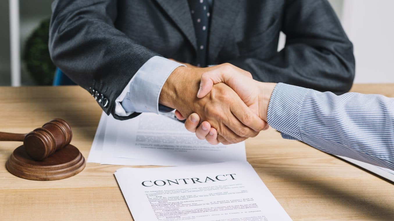 So Sánh Bồi Thường Thiệt Hại Ngoài Hợp đồng Và Trong Hợp đồng