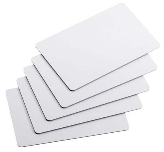 Thẻ Từ Và Thẻ Chip Khác Nhau Như Thế Nào