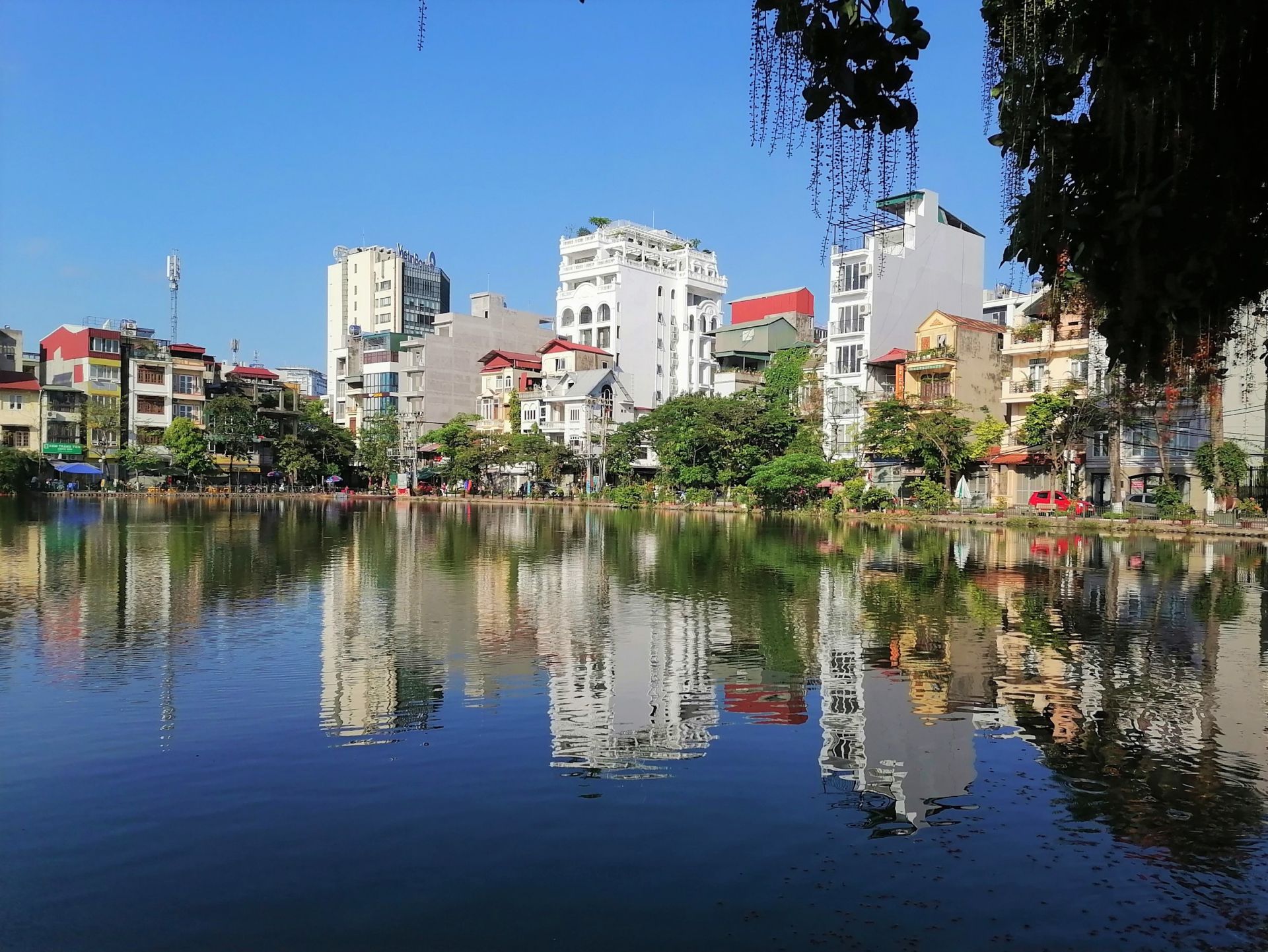 Chiếm Hữu Và Quyền Chiếm Hữu