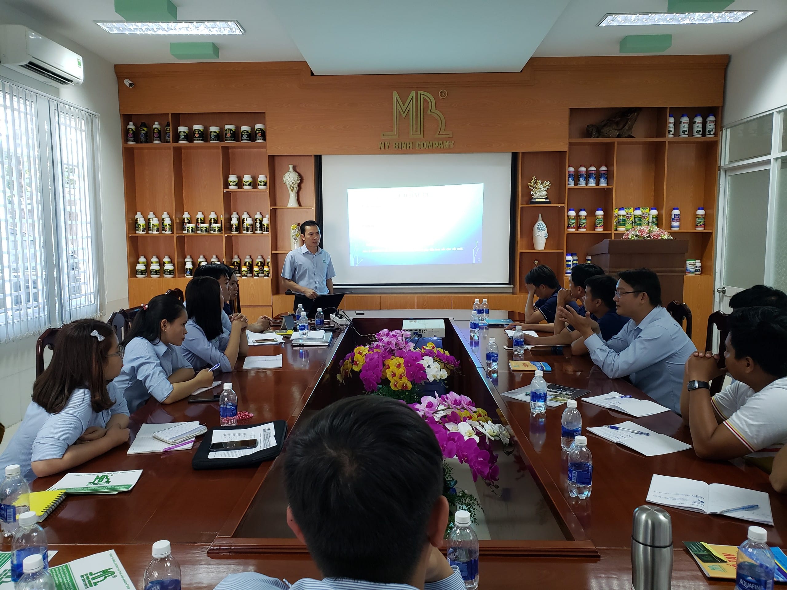 Mẫu Biên Bản Họp Tổng Kết Cuối Năm