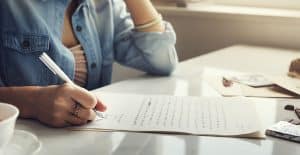 Cách Viết Bản Kiểm điểm đảng Viên Vi Phạm Kỷ Luật Chuẩn Nhất