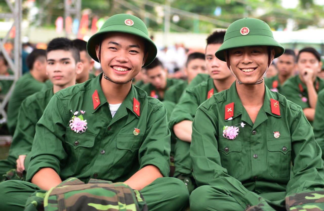 Chuyển Trường đại Học Có được Tạm Hoãn Nghĩa Vụ Quân Sự