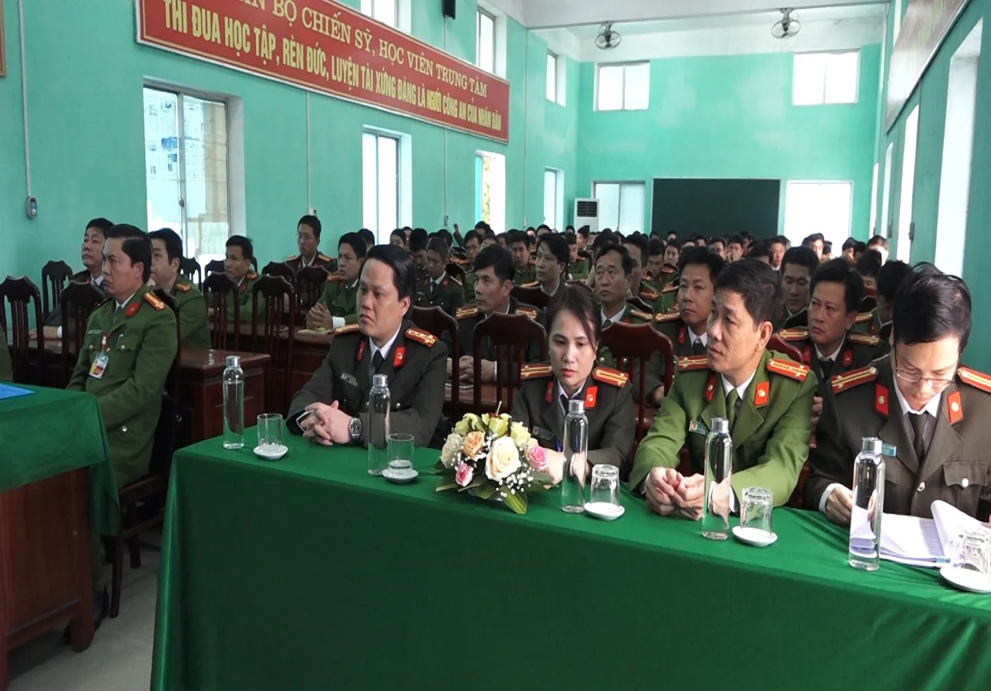 Tiêu Chuẩn, điều Kiện Bổ Nhiệm điều Tra Viên Trung Cấp 2022