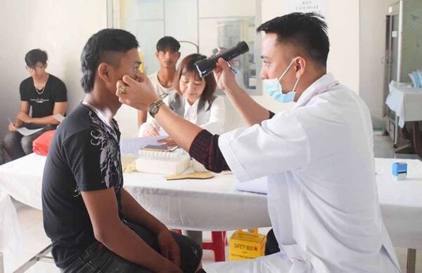 Quy định Khám Mắt Nvqs