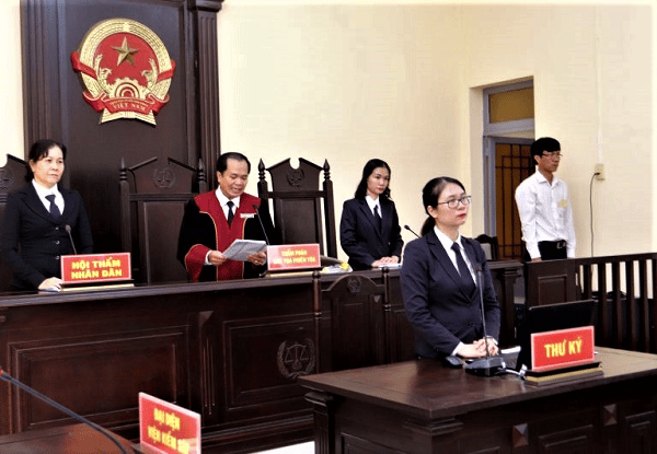 Quyết định Hoãn Phiên Tòa Hình Sự