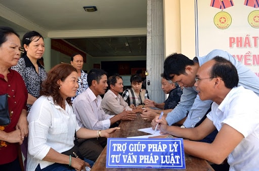 Trợ giúp pháp lý miễn phí của luật sư