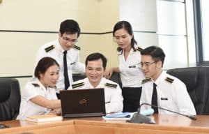 Kiểm Toán Viên Nhà Nước Thực Hiện Kiểm Toán Tại đơn Vị