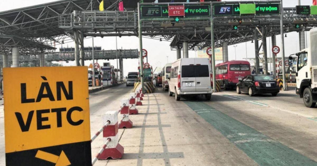 Lỗi Chuyển Làn Không Xi Nhan Ở Trạm Thu Phí Bị Phạt Bao Nhiêu