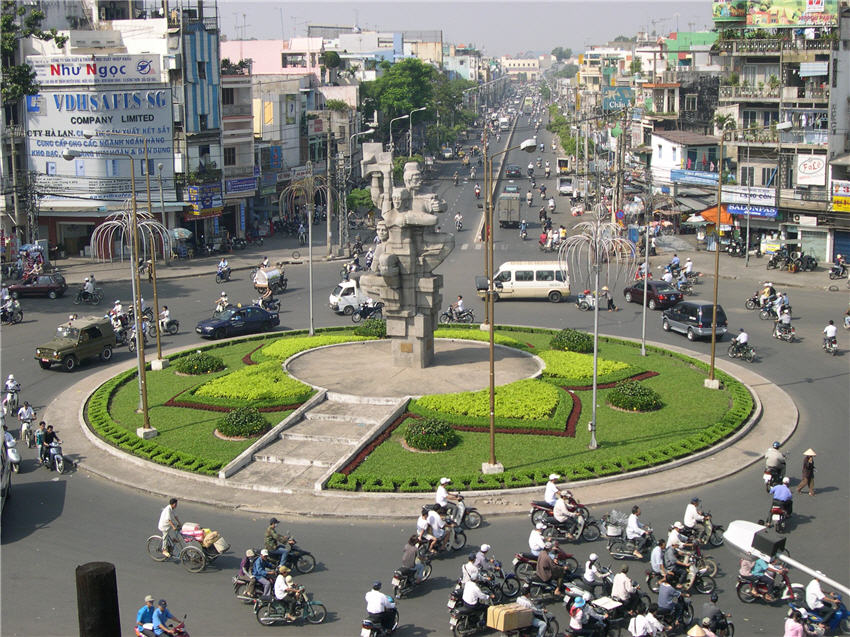 Lỗi Không Xi Nhan Vòng Xuyến Phạt Bao Nhiêu