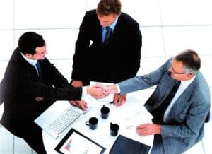 mua lại phần vốn góp