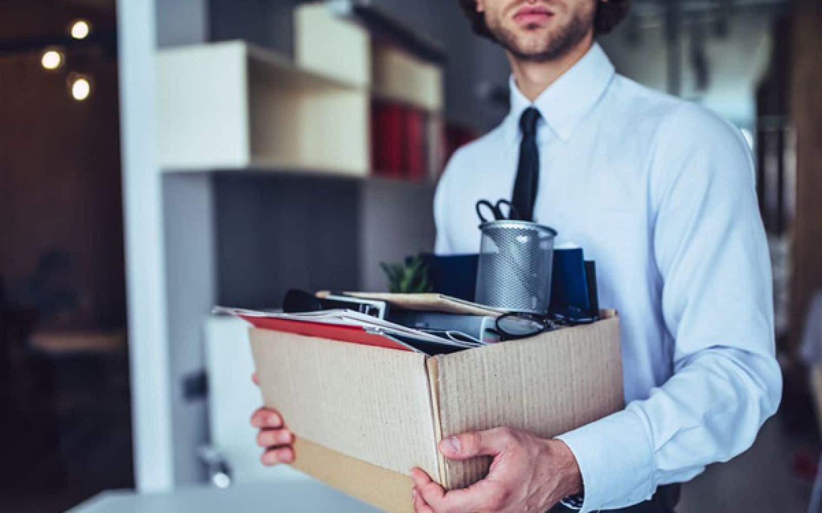 Bị Công Ty Sa Thải Có ảnh Hưởng Gì Không