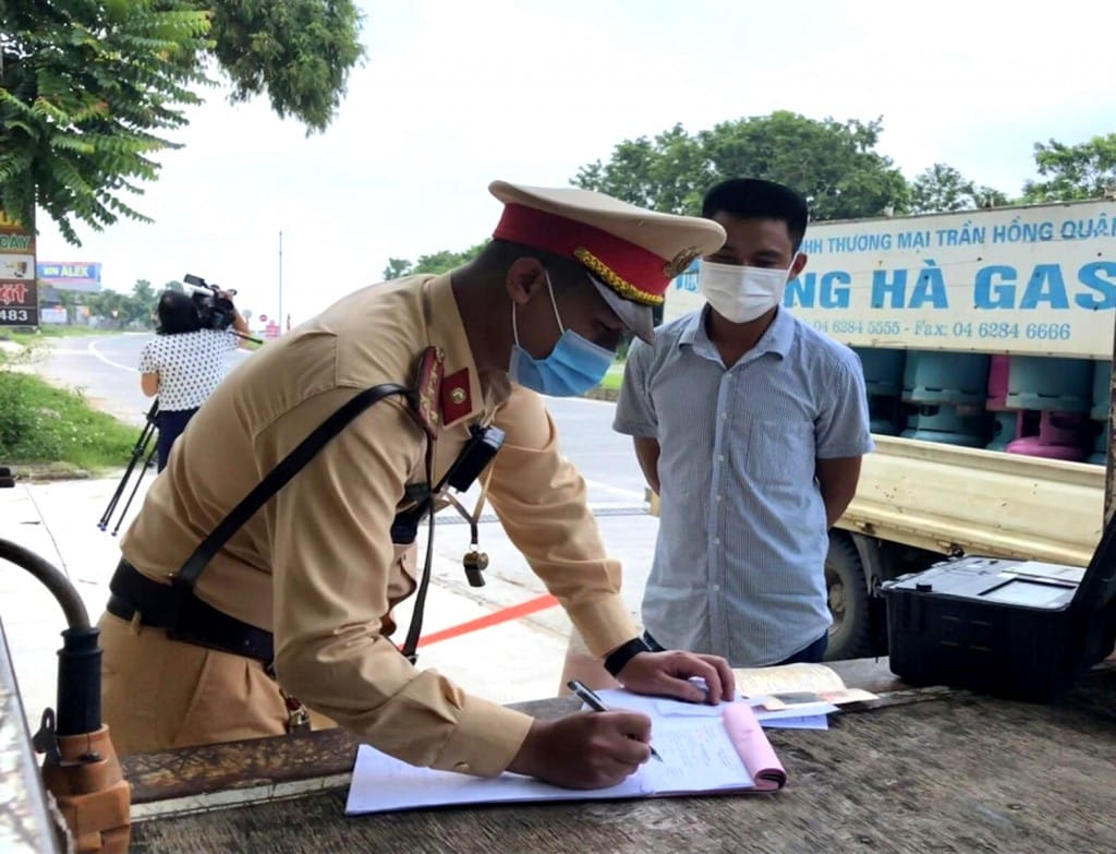 điều 73 Luật Xử Lý Vi Phạm Hành Chính