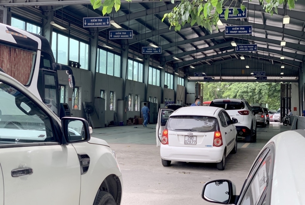 Ha Noi Siet Chat Cong Tac Dang Kiem Phuong Tien