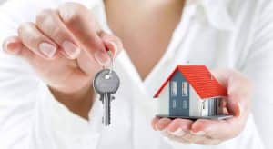 Cho tặng nhà đất có phải nộp thuế không? - Luật ACC