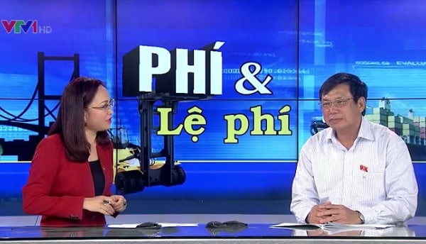 So sánh phí và lệ phí