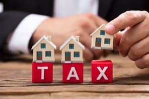 Thuế VAT nhà đất là bao nhiêu? - Luật ACC