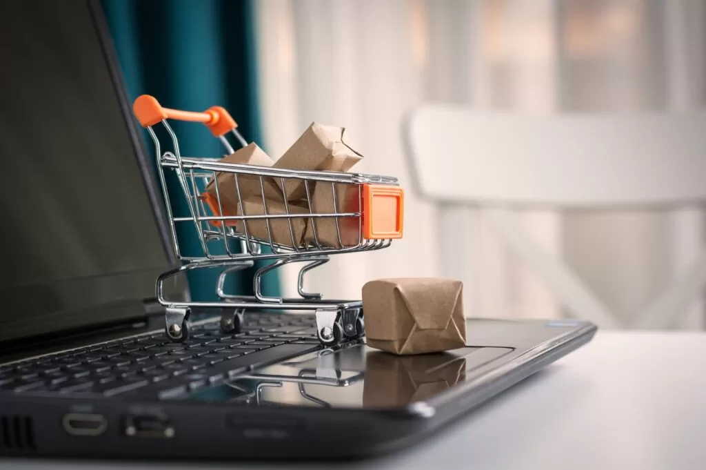Thuộc tính xã hội của hàng hóa là gì?