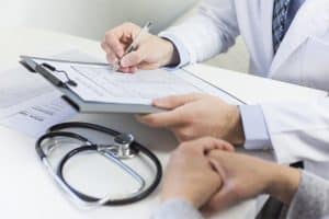 Khám ngoại trú trái tuyến có được hưởng bảo hiểm y tế? [2023]