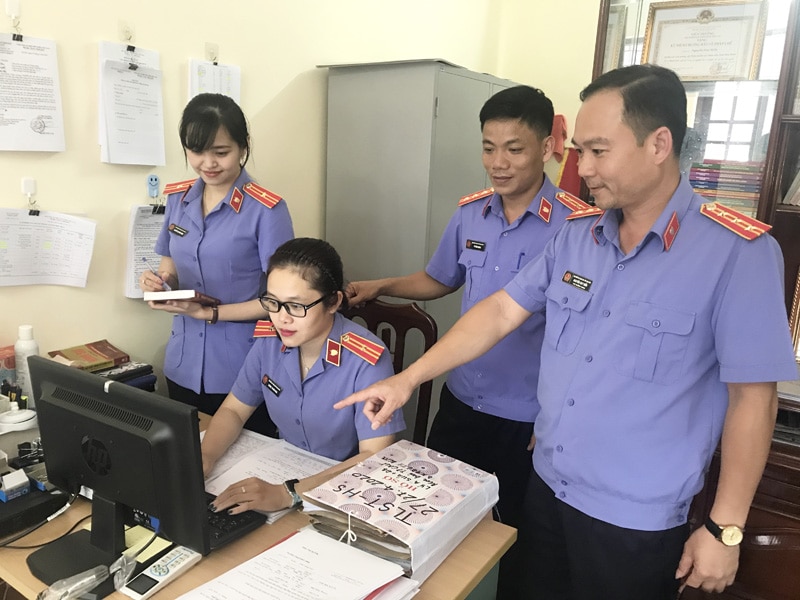 Quyền Hạn Của Công Tố Viên