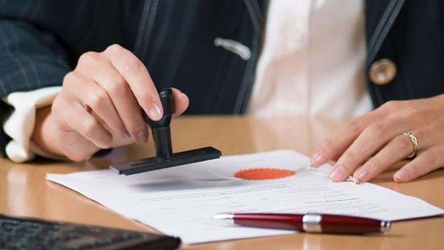 Giấy ủy quyền khiếu nại có phải chứng thực hay không?