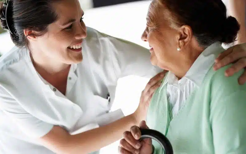 Vai Trò Quan Trọng Của Công Tác Xã Hội Trong Bệnh Viện